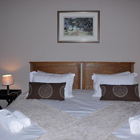 Berg En Dal Guesthouse Villiersdorp Eksteriør billede